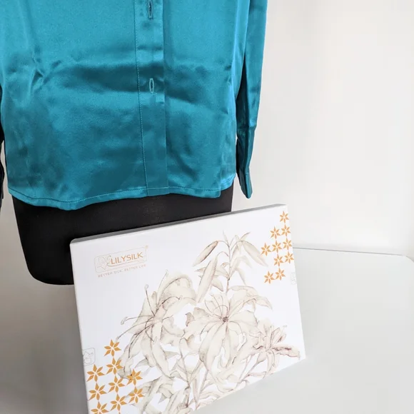 LilySilk teal silk blouse buttondown XS NIB - Picture 4 of 9